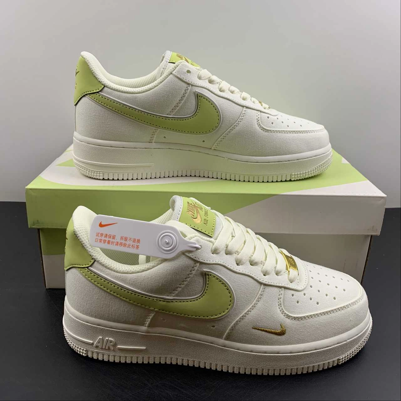 Low Top Style Air Force 1 07 Low Cream Metallic Gold Green Sail MN5696-109