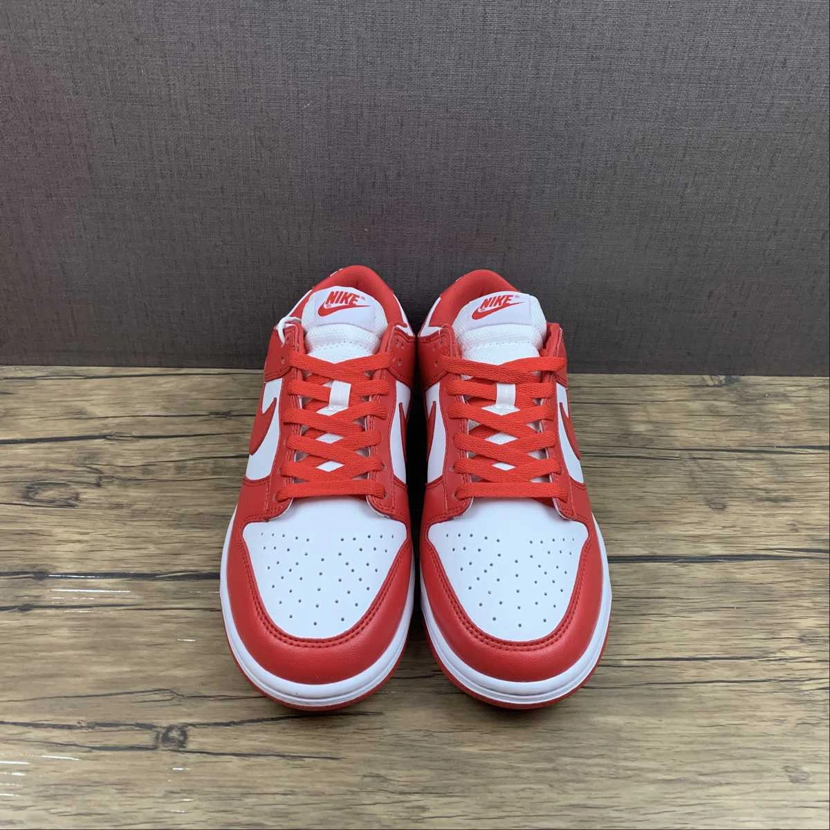 SB Dunk Low University Red White CU1727-100 Sneaker Care