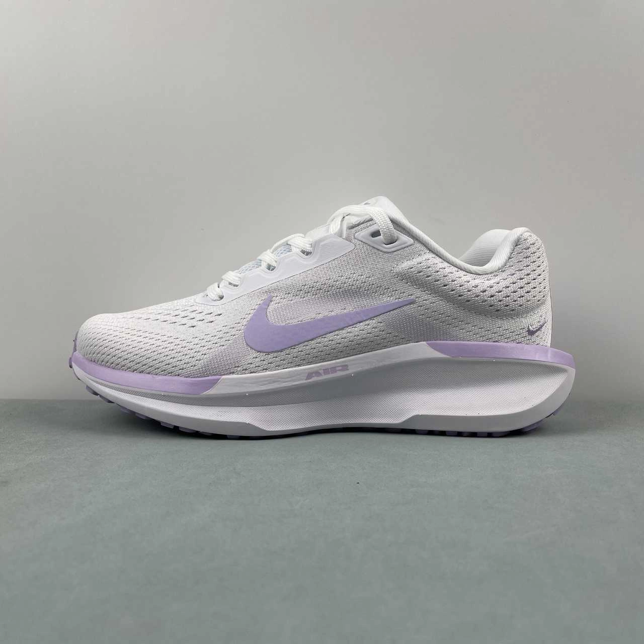 Action Ready Air Winflo 11 White Lilac Flower FJ9510-101