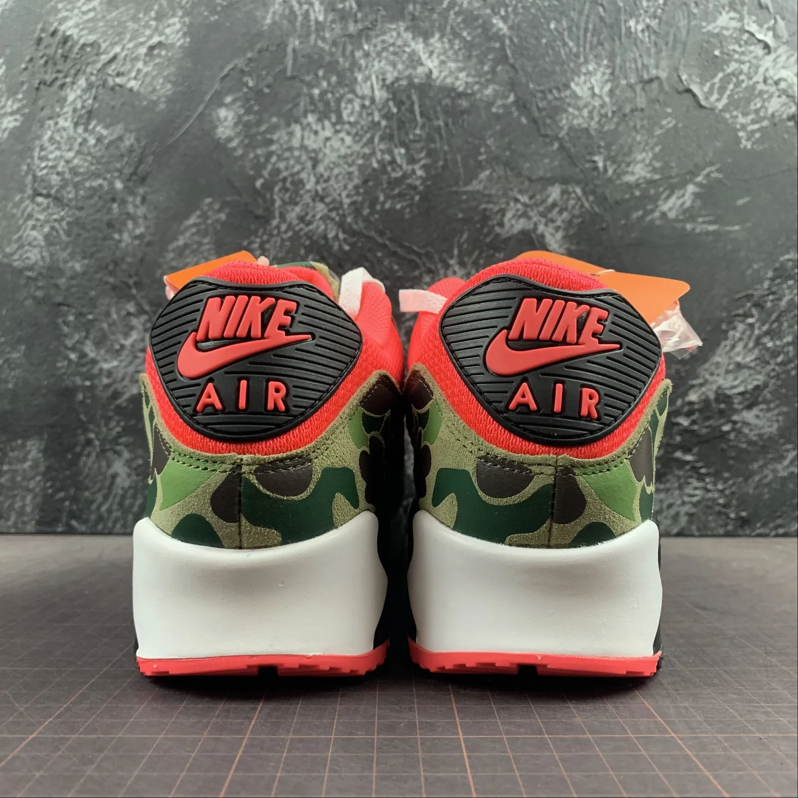 Fresh Foam Air Max 90 Reverse Duck Camo Infrared Dark Sage Baroque Brown CW6024-600