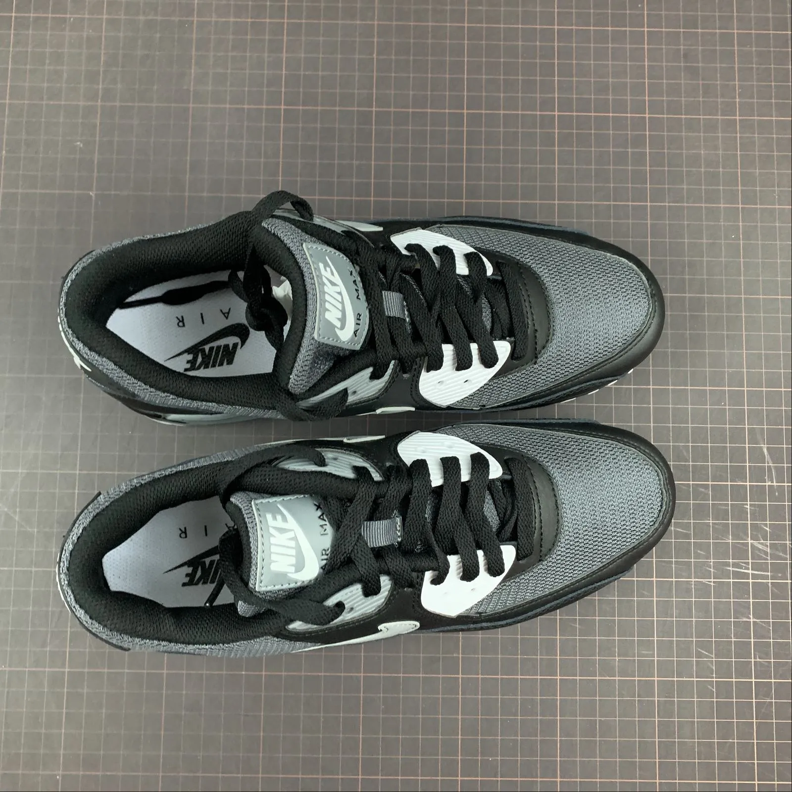 Air Max 90 Essential Black Wolf Grey-Dark Grey AJ1285-003 long - distance running shoes