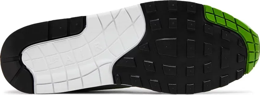 Downhill control morning running Nike Air Max 1 x Patta Chlorophyll