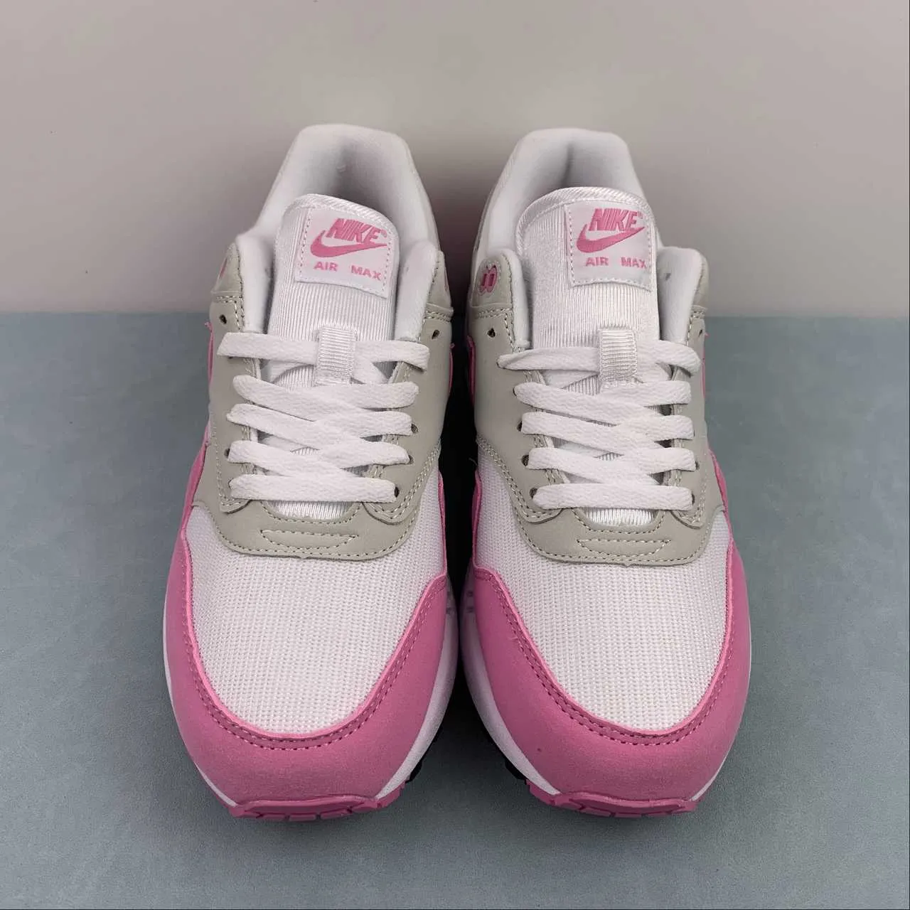 kickboxing shoes Breathable Upper Layer Air Max 1 Neutral Grey Fuchsia Dream White Black DZ2628-001