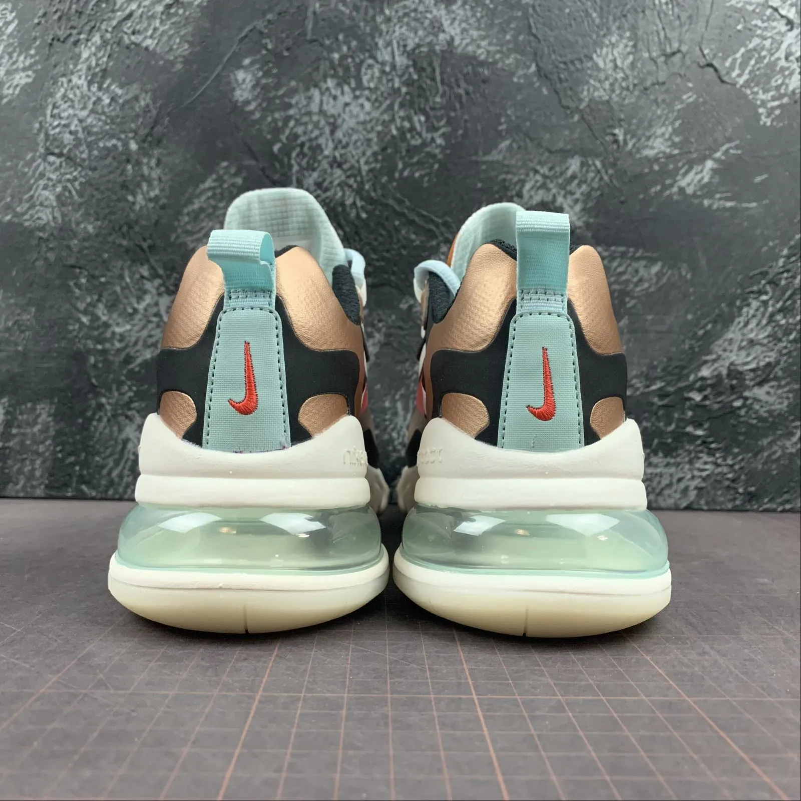 running in dry conditions men's athletic shoes Air Max 270 React Sail Black-Mtlc Red Bronze CT3428-100