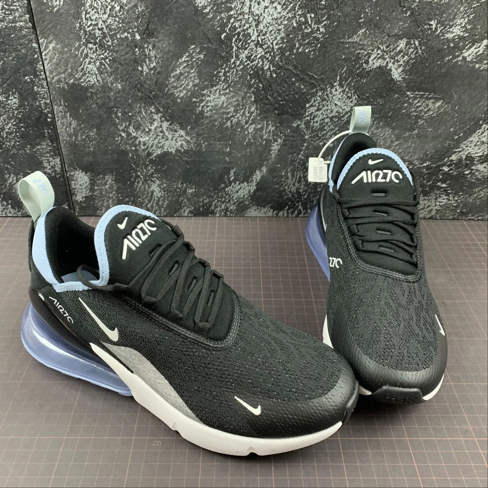 Air Max 270 Black Aluminum-Summit White AH6789-009 early morning running