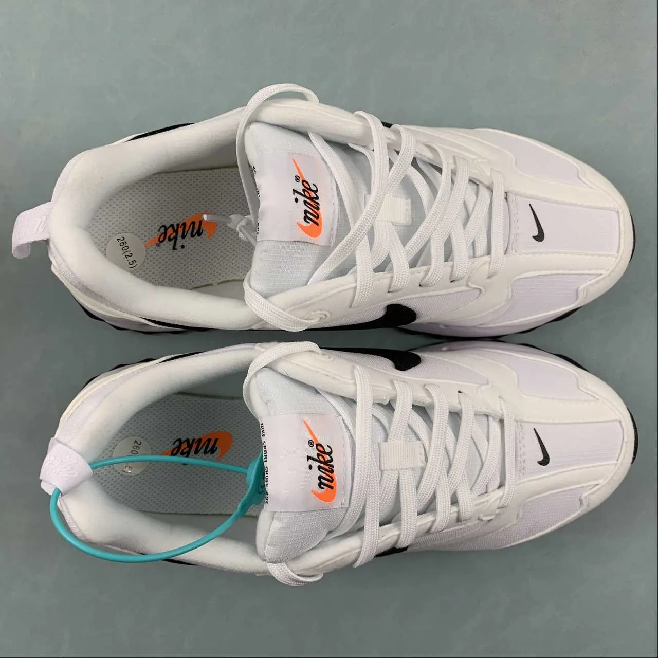 Intermediate running in a caldera area shoes Air Max Dawn White Black DH5131-101