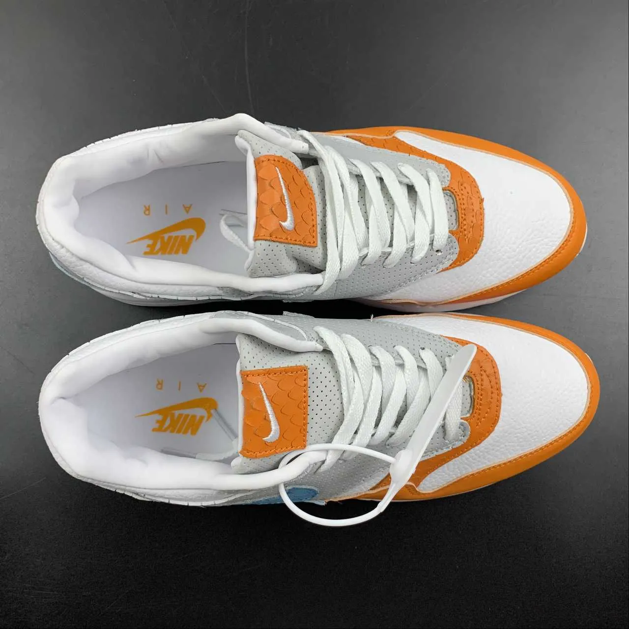 Air Max 1 Black White Blue CT1623-001 Midfoot Stability running in solid colors