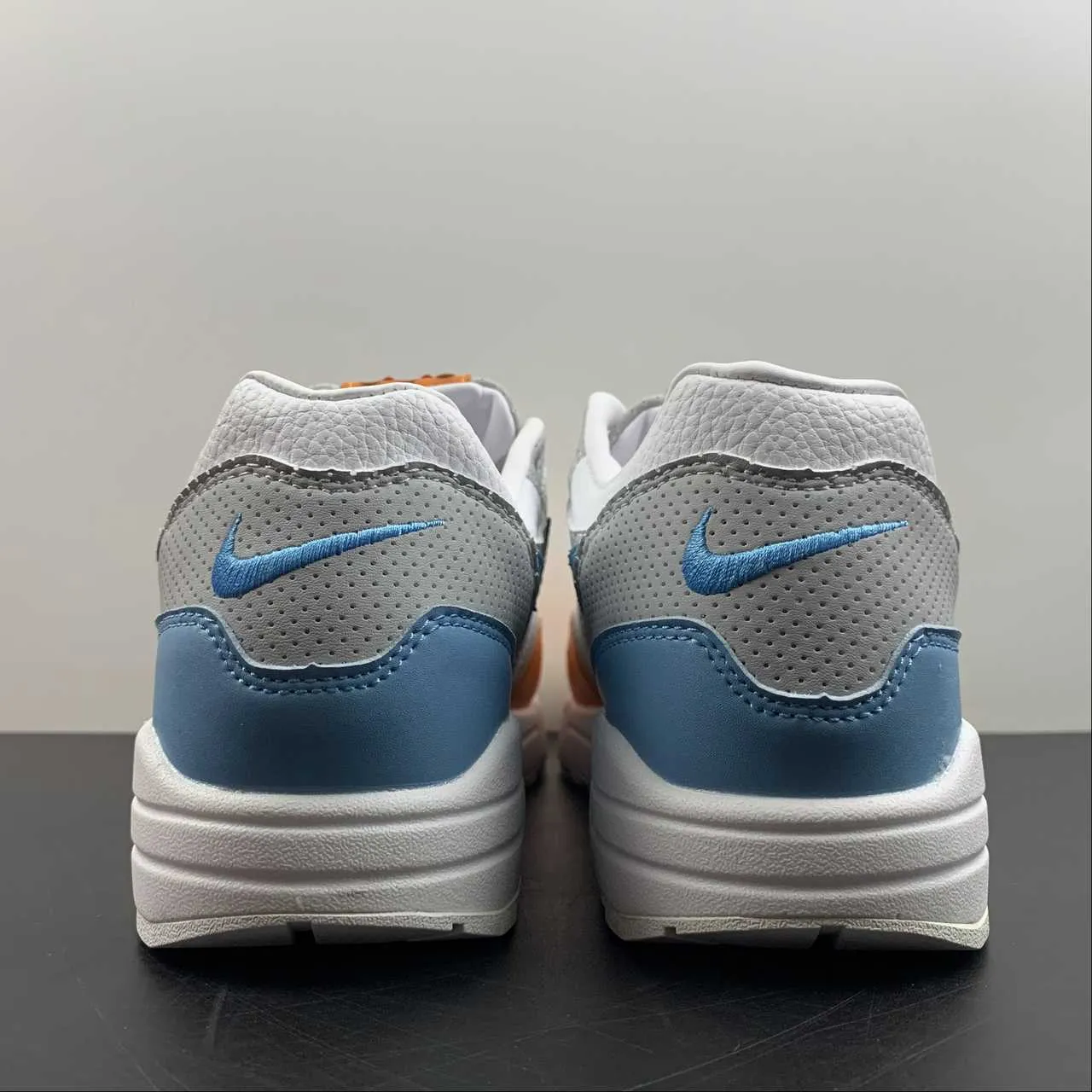 Air Max 1 Black White Blue CT1623-001 Pro Performance