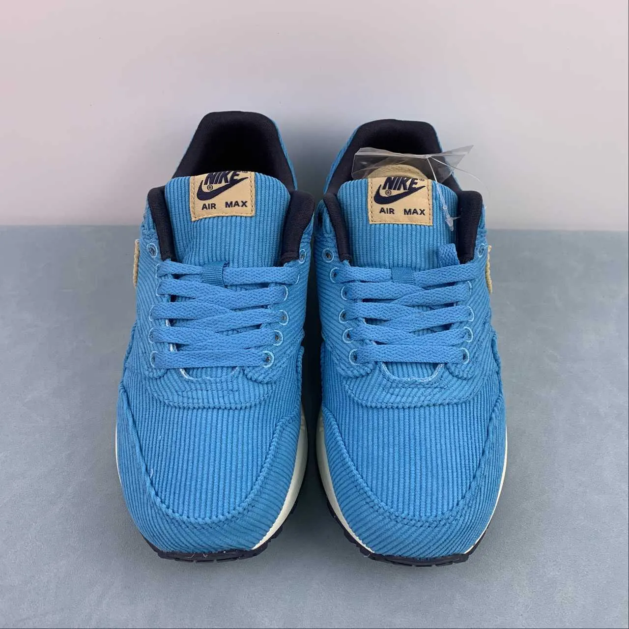 Air Max 1 Corduroy Baltic Blue Sesame Gridiron Sail FB8915-400 Comfort Stability Core Balance
