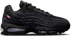 running in a dune area shoes NIKE AIR MAX 95 X LEVIS BLACK
