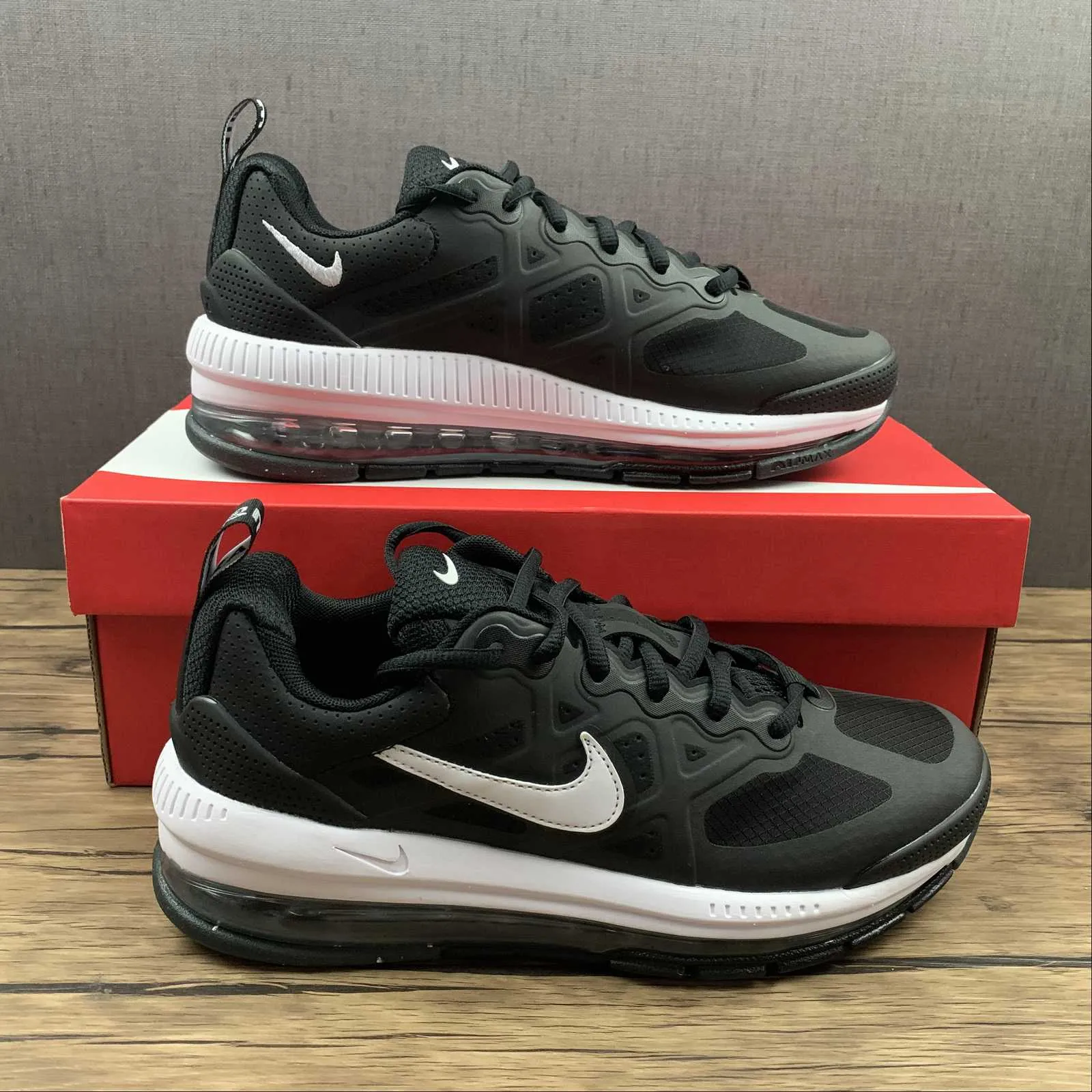 Adaptable to different paces Air Max Genome Black White Anthracite