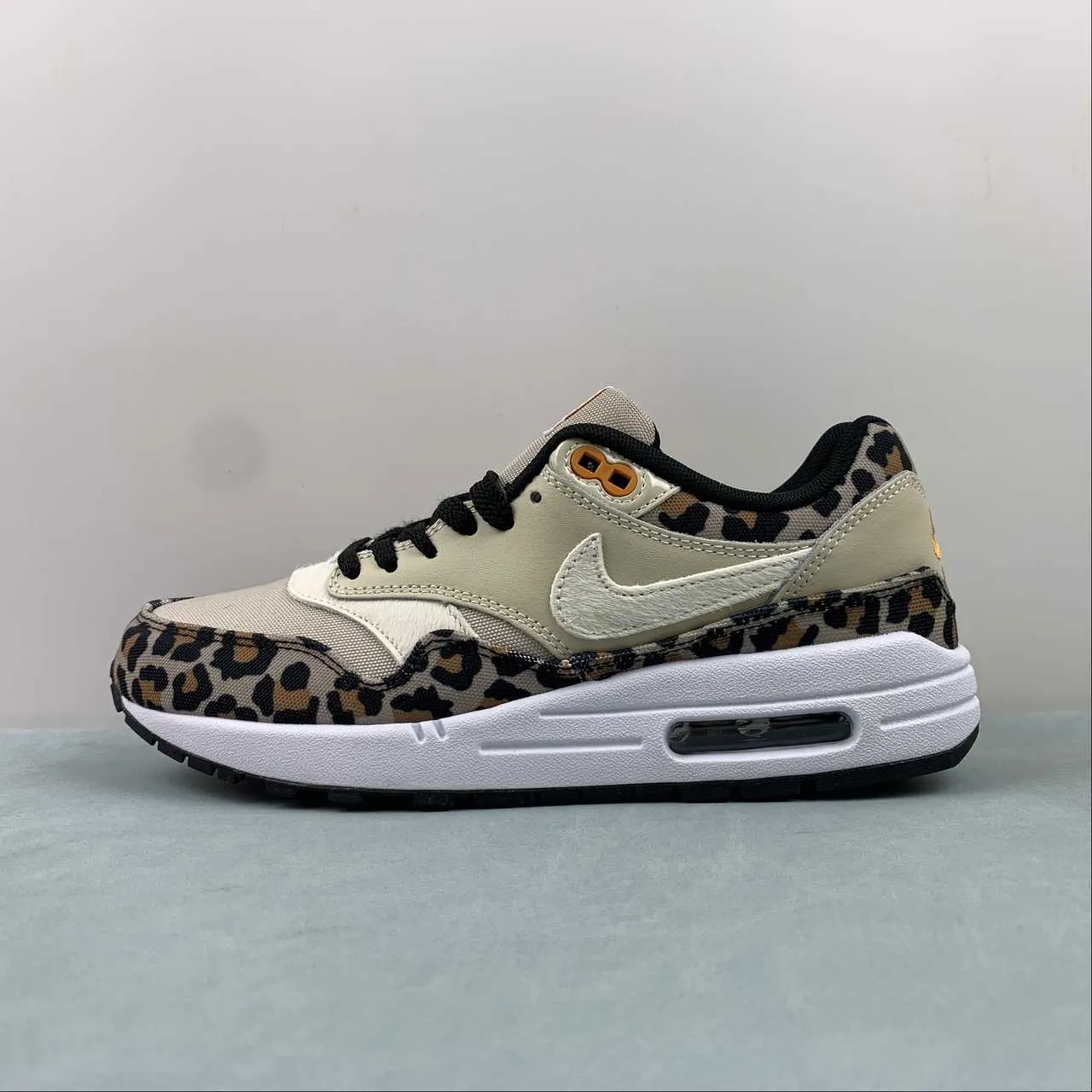 Air Max 1 Premium Leopard Desert Ore Orange Peel Black BV1977-200 high - performance running shoes adventure - themed running gear