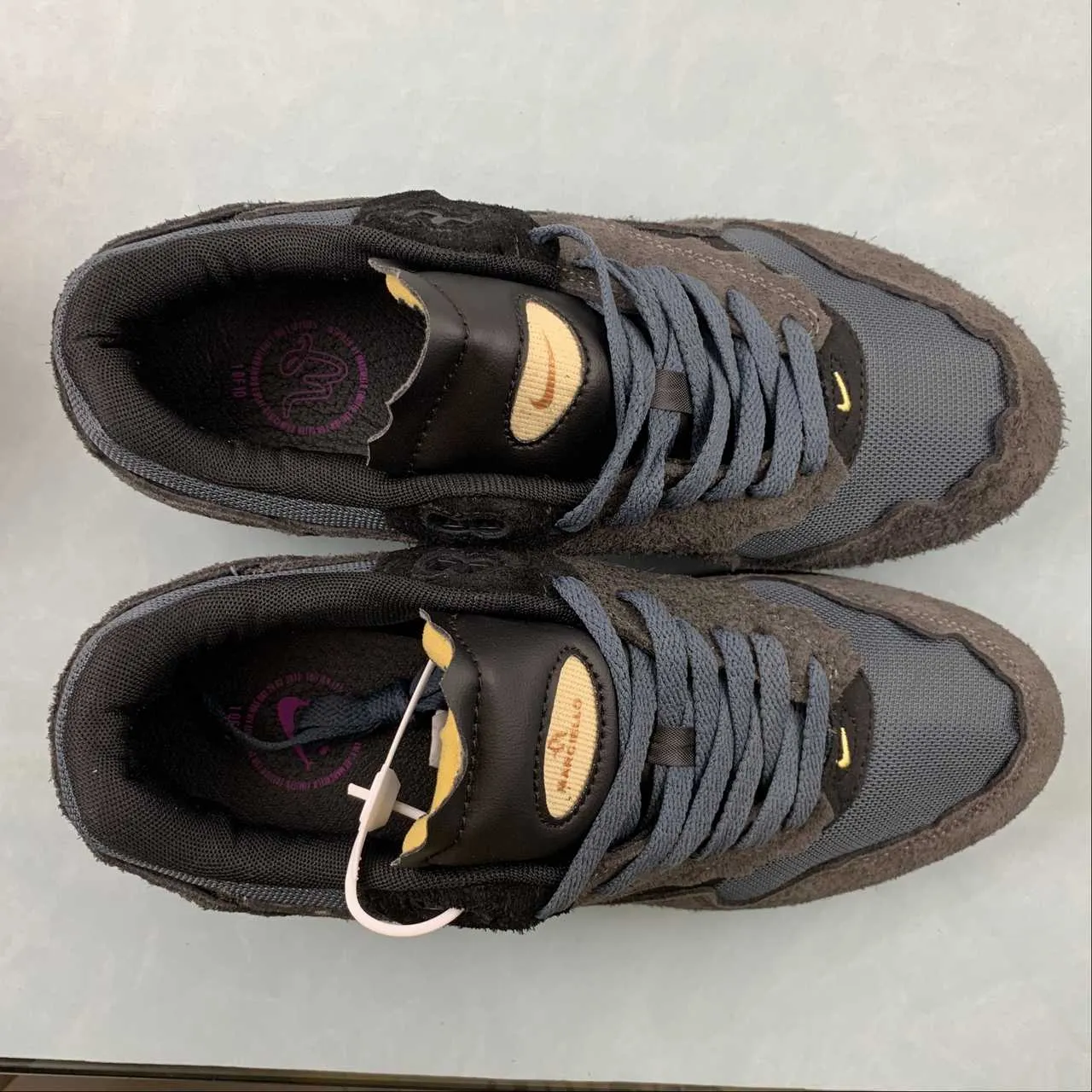 Air Max 1 Black Grey Carbon Grey AH8145-002 afternoon running shoes