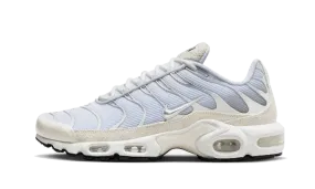 Nike Air Max Plus Sail Pure Platinum Silver Motion Flexibility