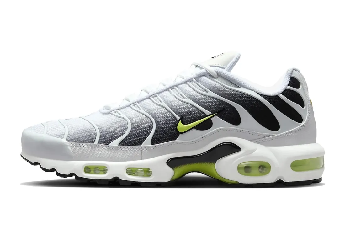 carbon - fiber shoes Nike Air Max Plus White Black Volt