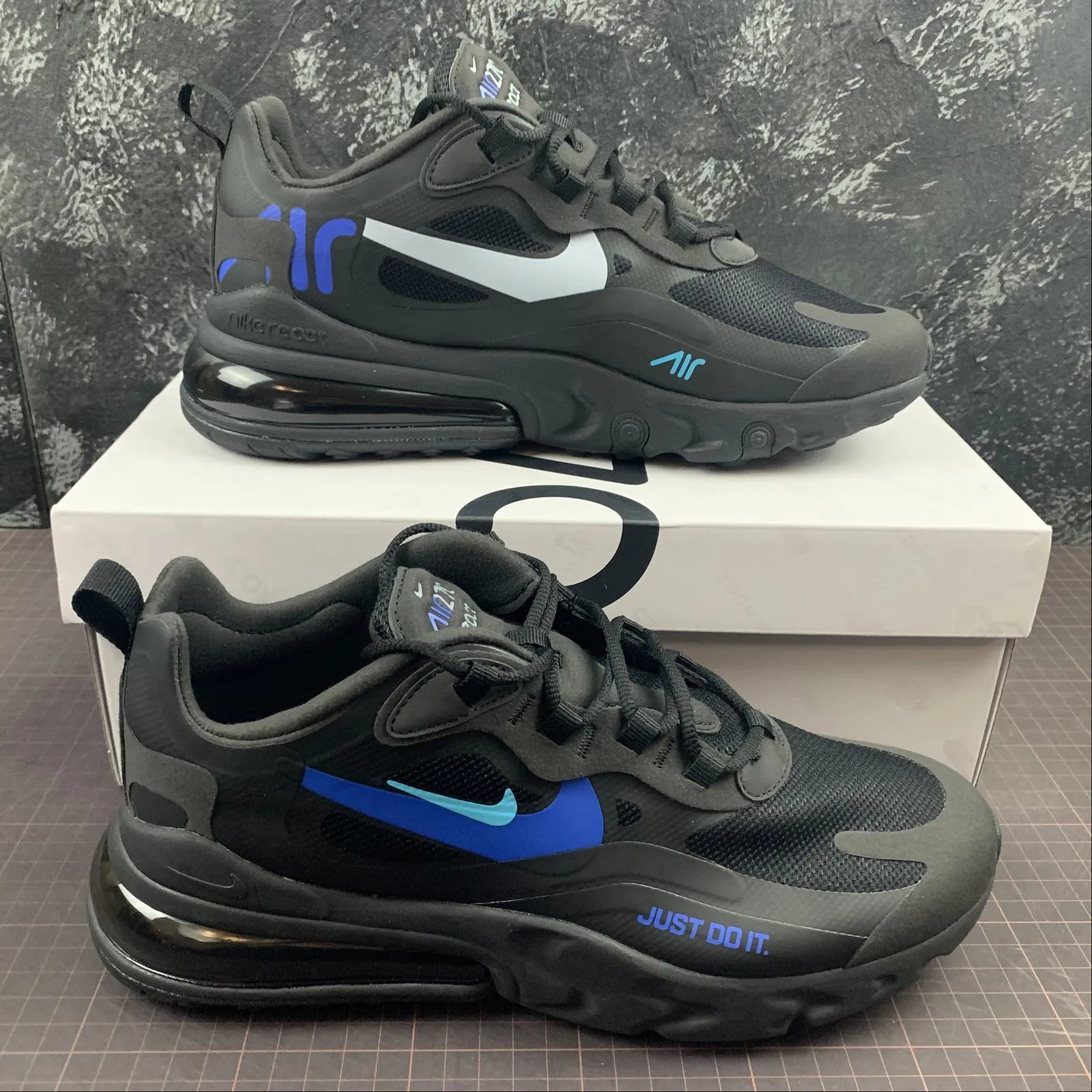 Air Max 270 React Black Blue Hero-Hyper Royal CT2203-001 Stylish