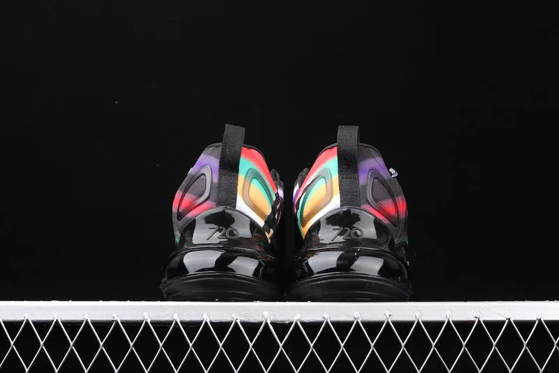 Cold weather run running in new tracks shoes Air Max 720 Neon Black AO2924-023