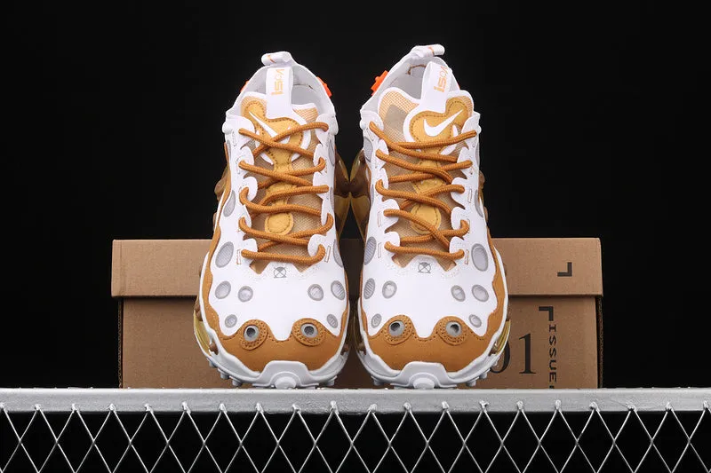 Air Max 720 ISPA Luxury Gold Color White CD2182-008 dancing shoes running with a water bottle