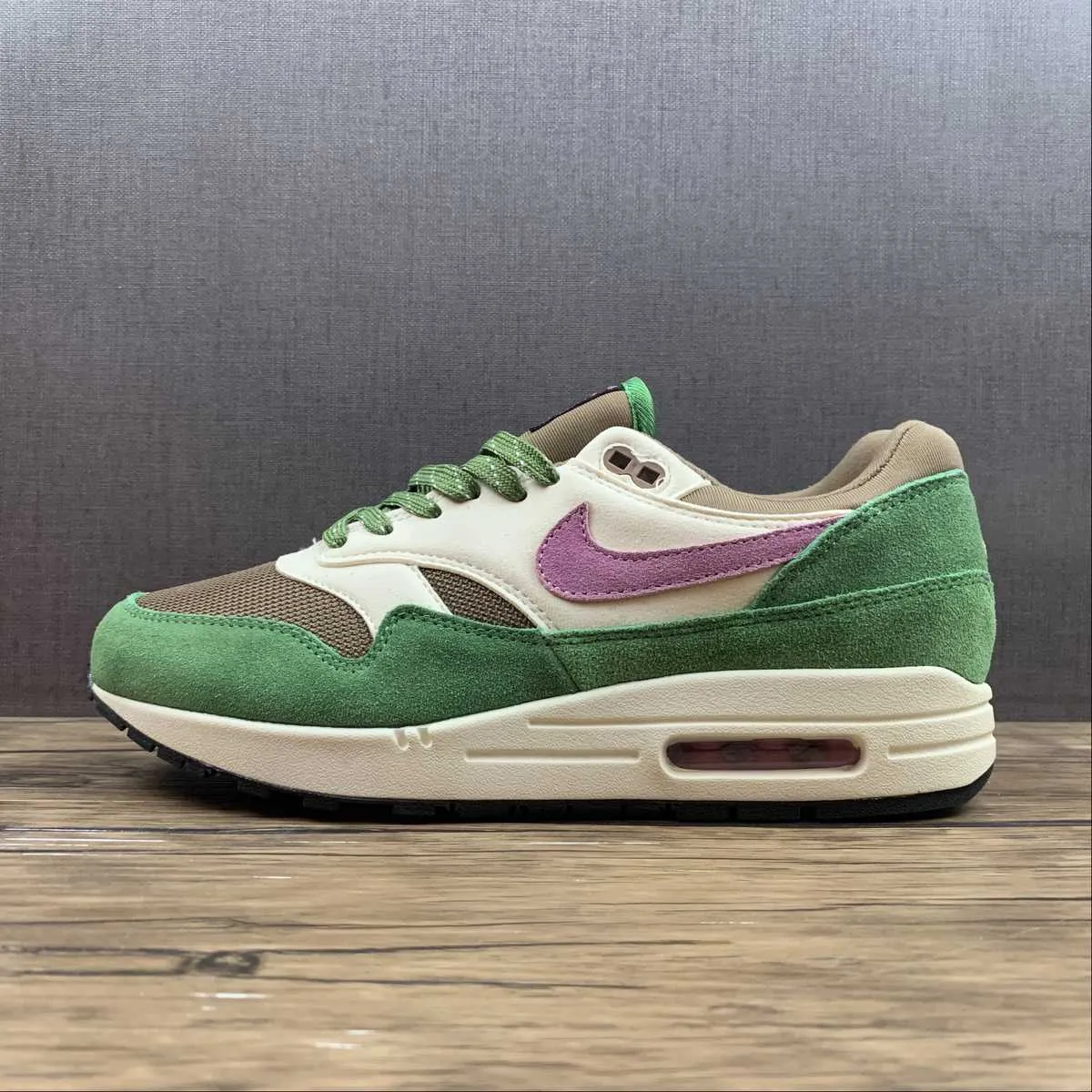 Air Max 1 SH Treeline Light Bordeaux Dark Driftwood DR9773-300 Great functionality hook - and - loop