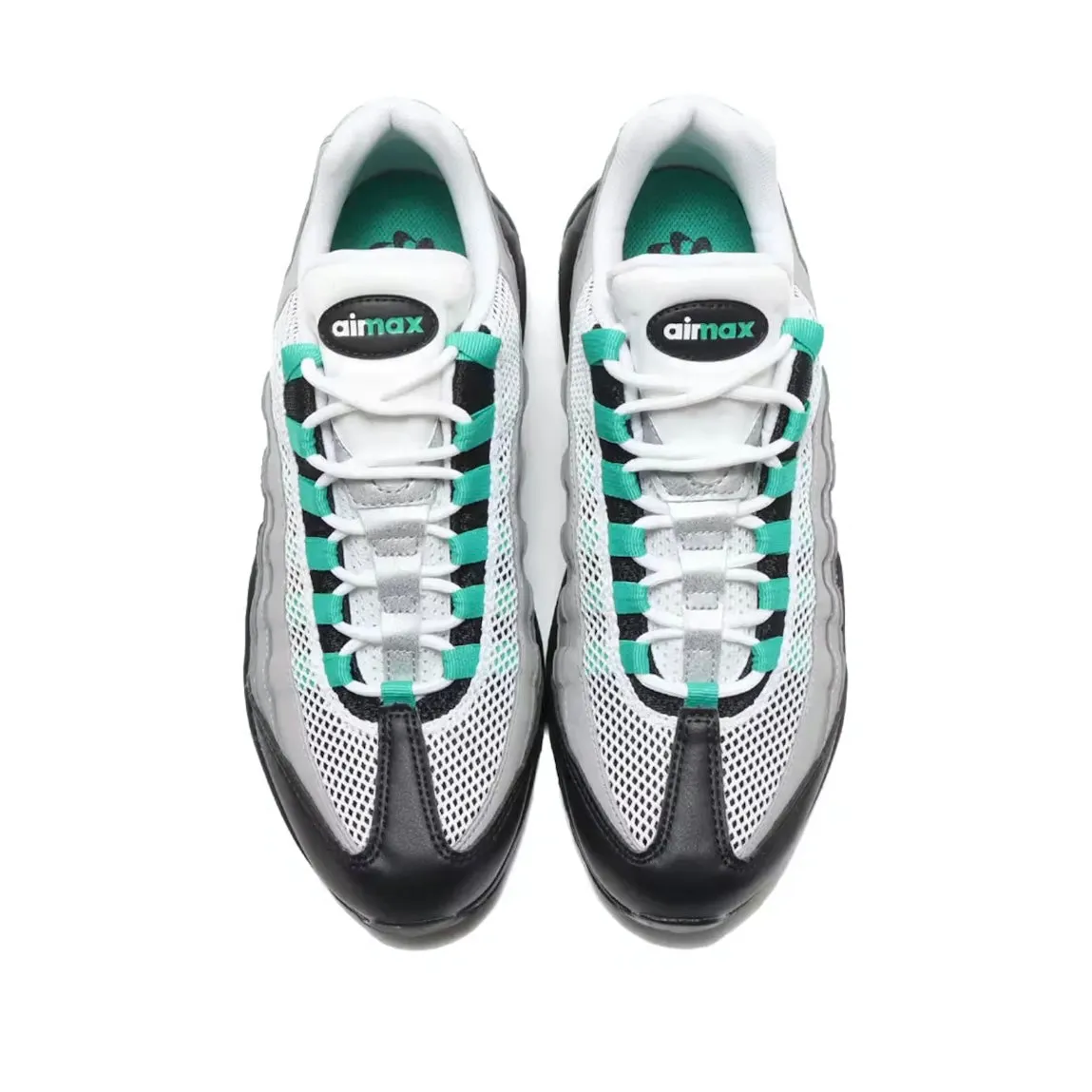 running in a volcanic area shoes NIKE AIR MAX 95 STADIUM GREEN