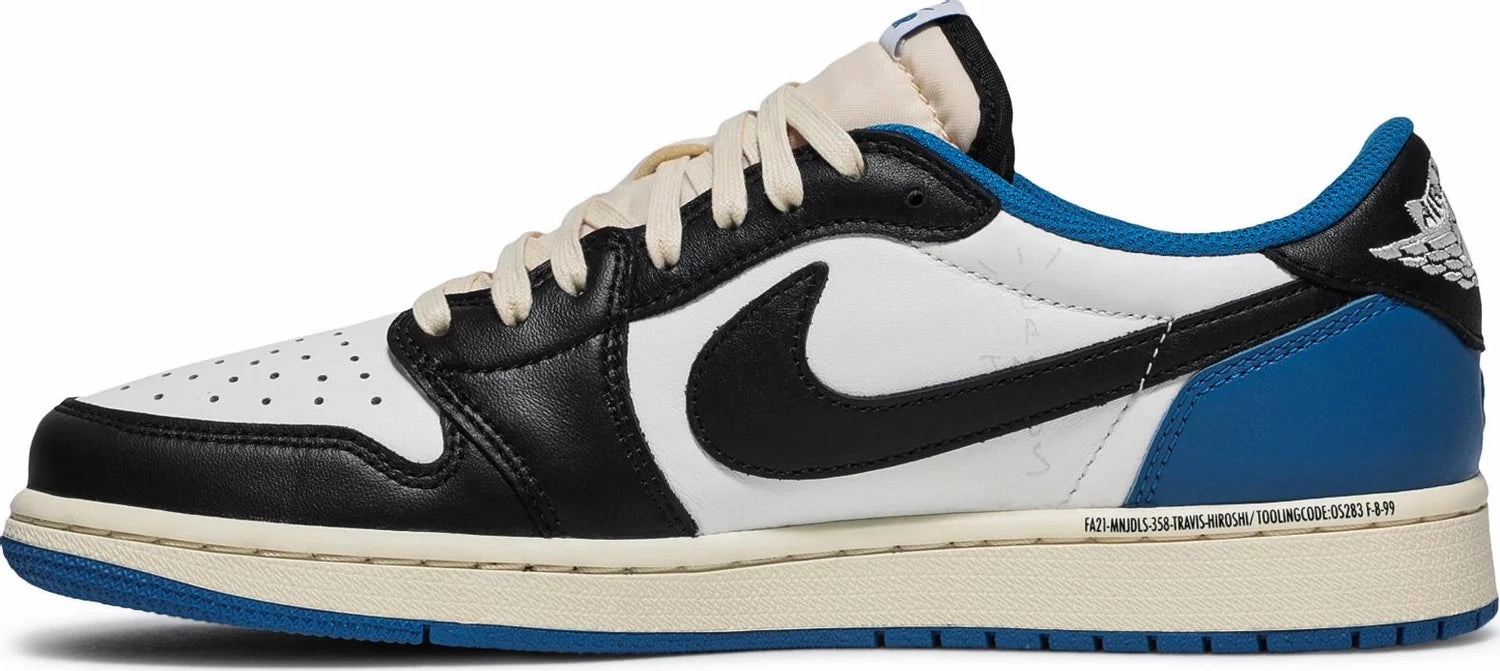 Foot Recovery action - themed running wear Nike Jordan 1 Low x Travis Scott Fragment