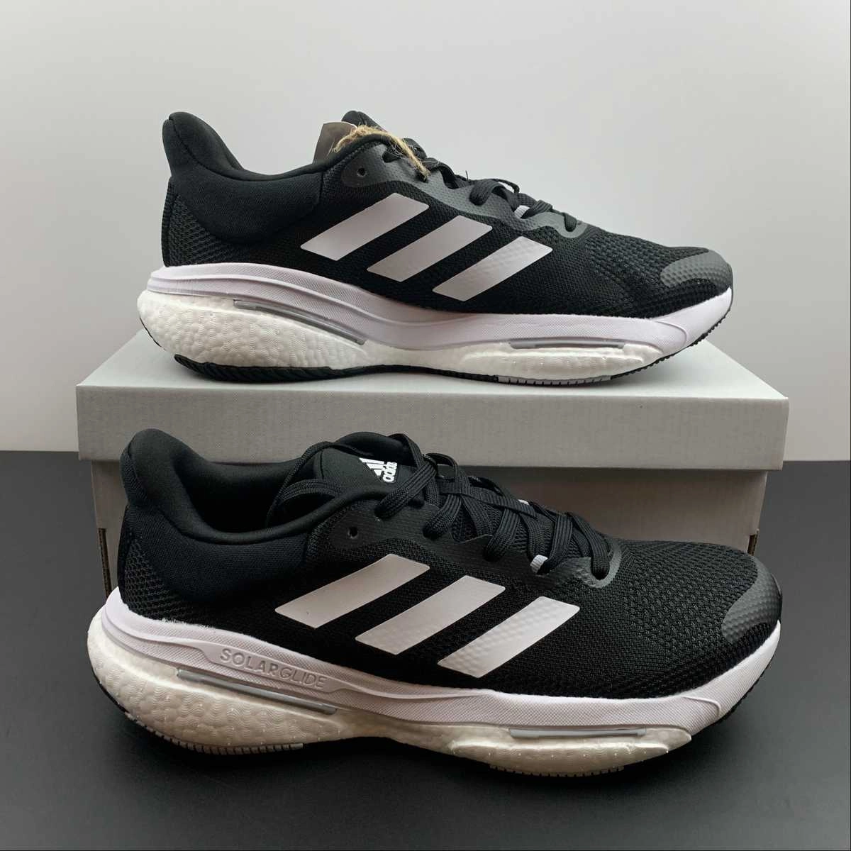 Adidas Solar Glide 5 Black Grey GX5493 Soft Lining ergonomic - design - efficiency shoes