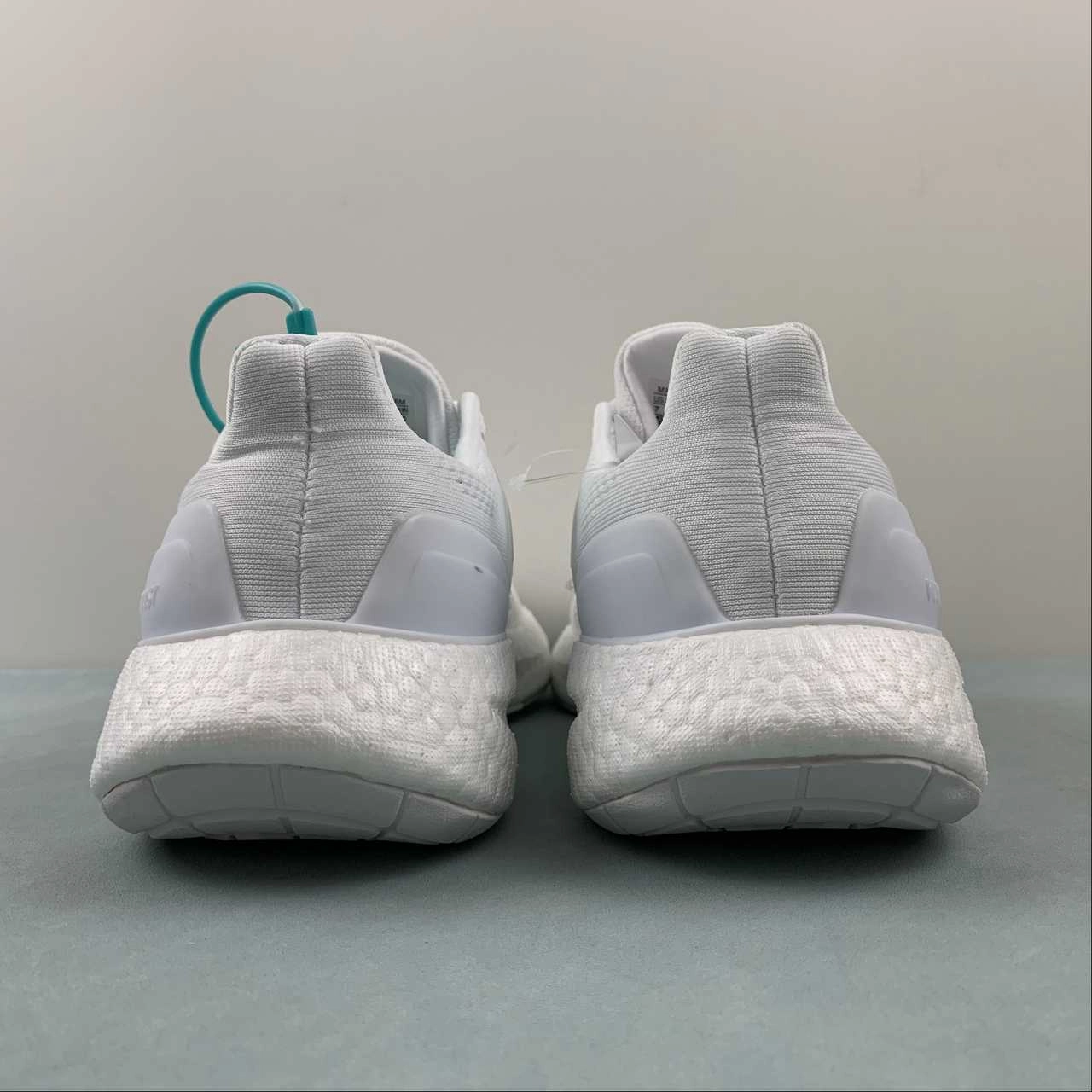 running in forest shoes Adidas Pureboost 23 White IF8064