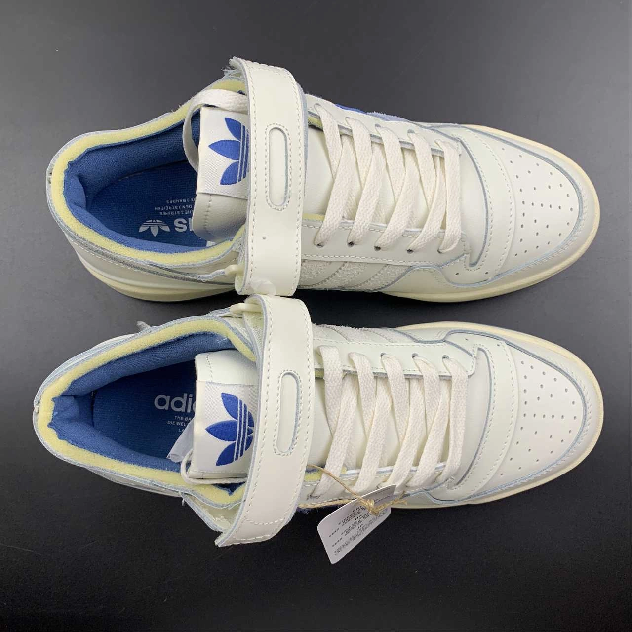 Adidas Forum 84 Low White Altered Blue GW4333 Zip Up Balanced feel