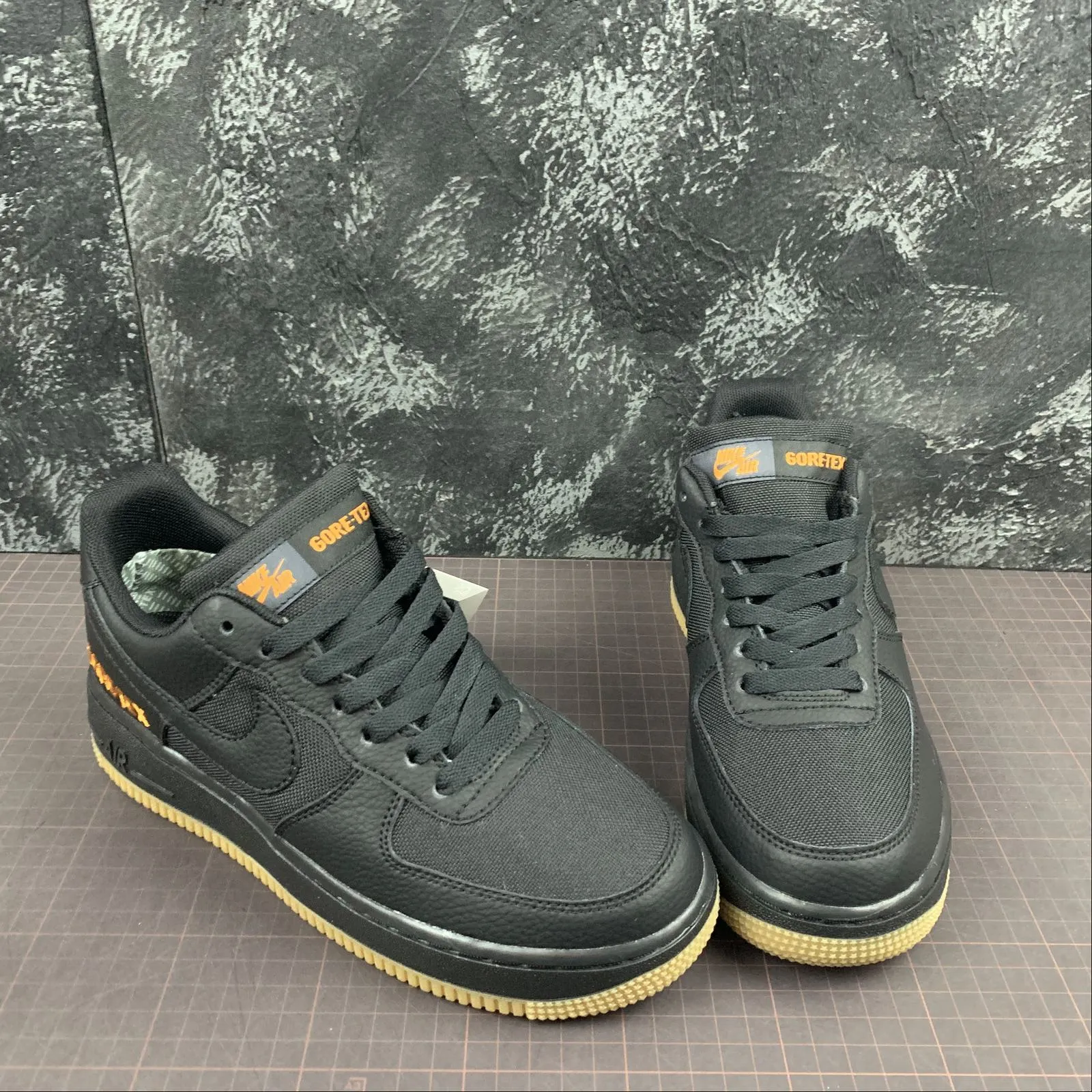 Air Force 1 07 Gore-tex Black CK2630-001 Kick Step Travel Must