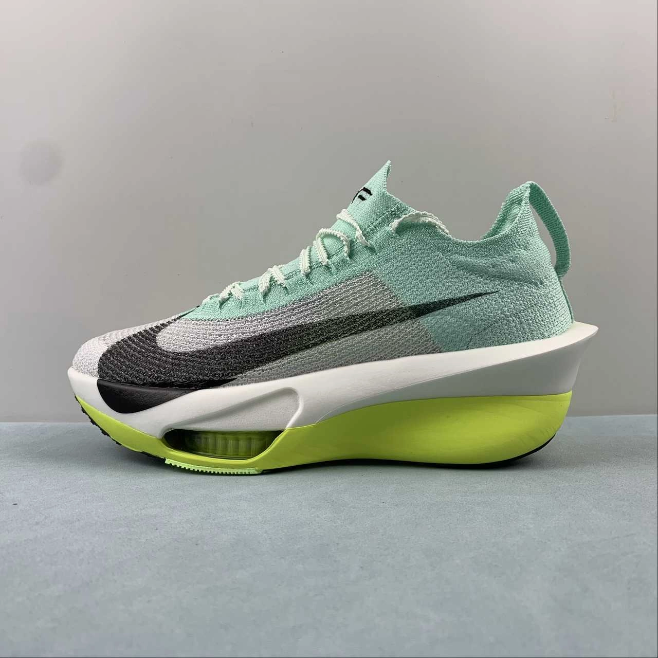Air Zoom Alphafly Next 3 White Light Green ZD9422-300 Easy Maintenance Built with comfort in mind these shoes support your every step
