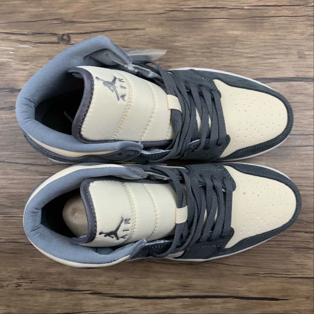 Foot Cushion Unique Style Air Jordan 1 Mid SE Coconut Milk Coconut Milk (2021) DN4281-100