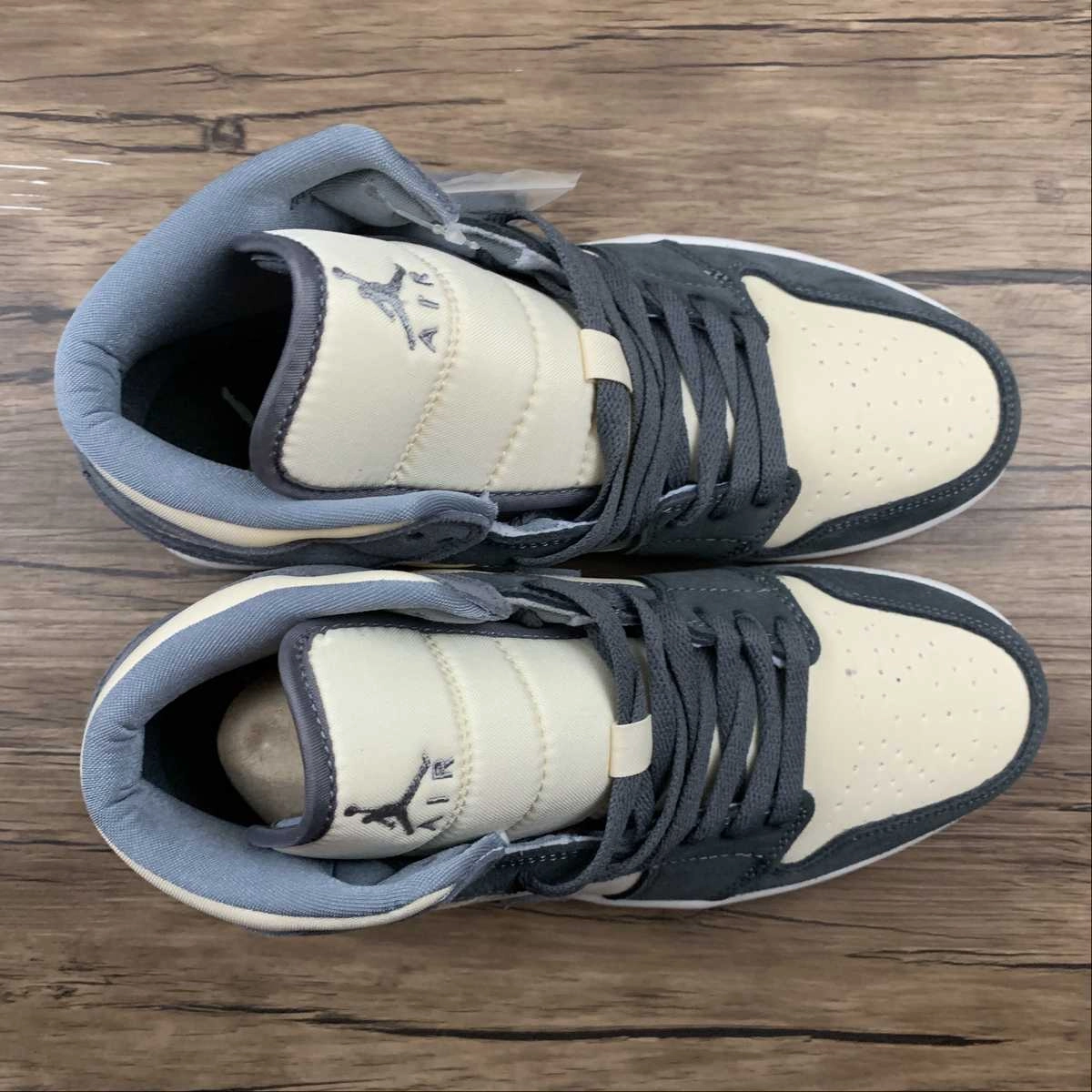 Compression Molded Airflow Venting Air Jordan 1 Mid SE Coconut Milk Coconut Milk (2021) DN4281-100