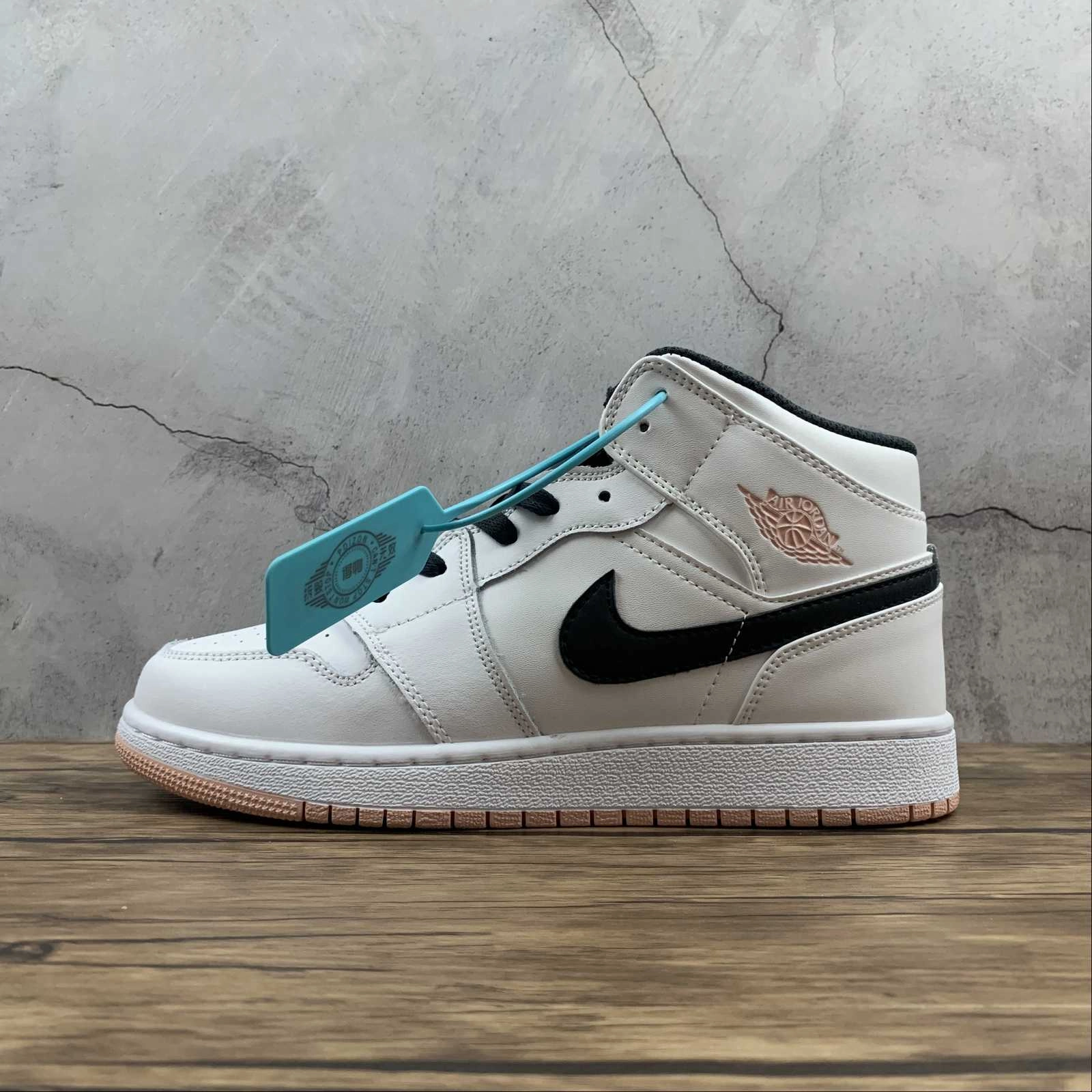 Air Jordan 1 Mid White Anthracite-Arctic Orange (2021) Running Vibe