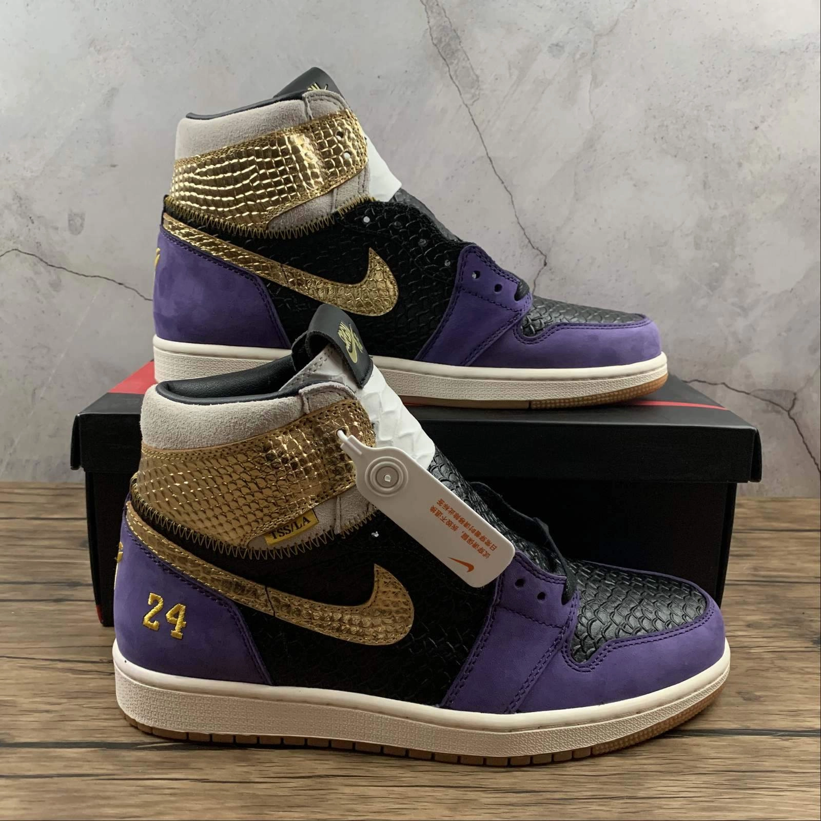 Comfortable Fitment Air Jordan 1 Retro High OG Union Black Mamba 555088-171