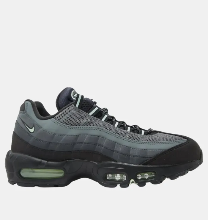 Intermediate runner veteran - run Nike Air Max 95 Vapour Green