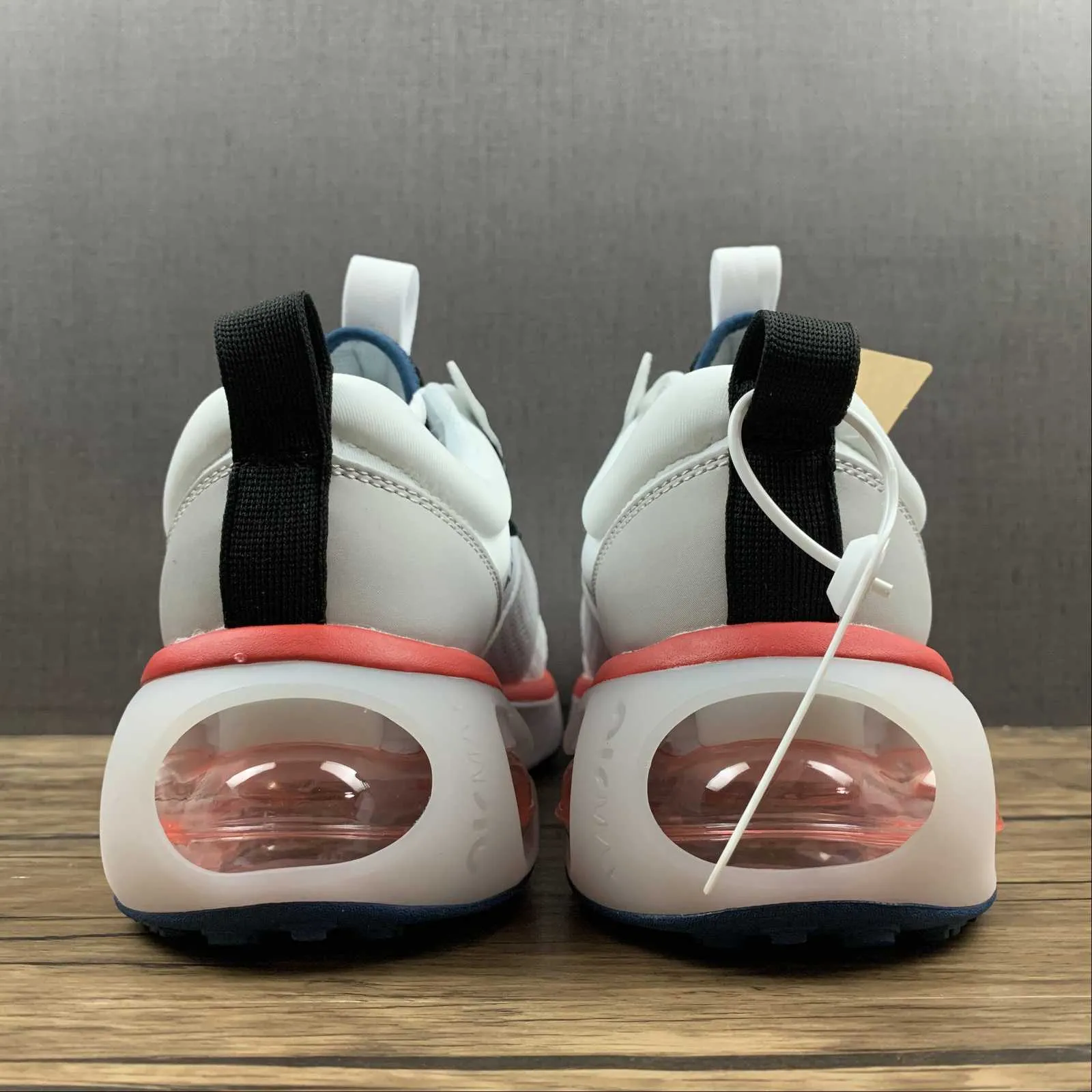 wide - fit spaciousness Air Max 2021 Navy Crimson Iron Grey DA3199-101