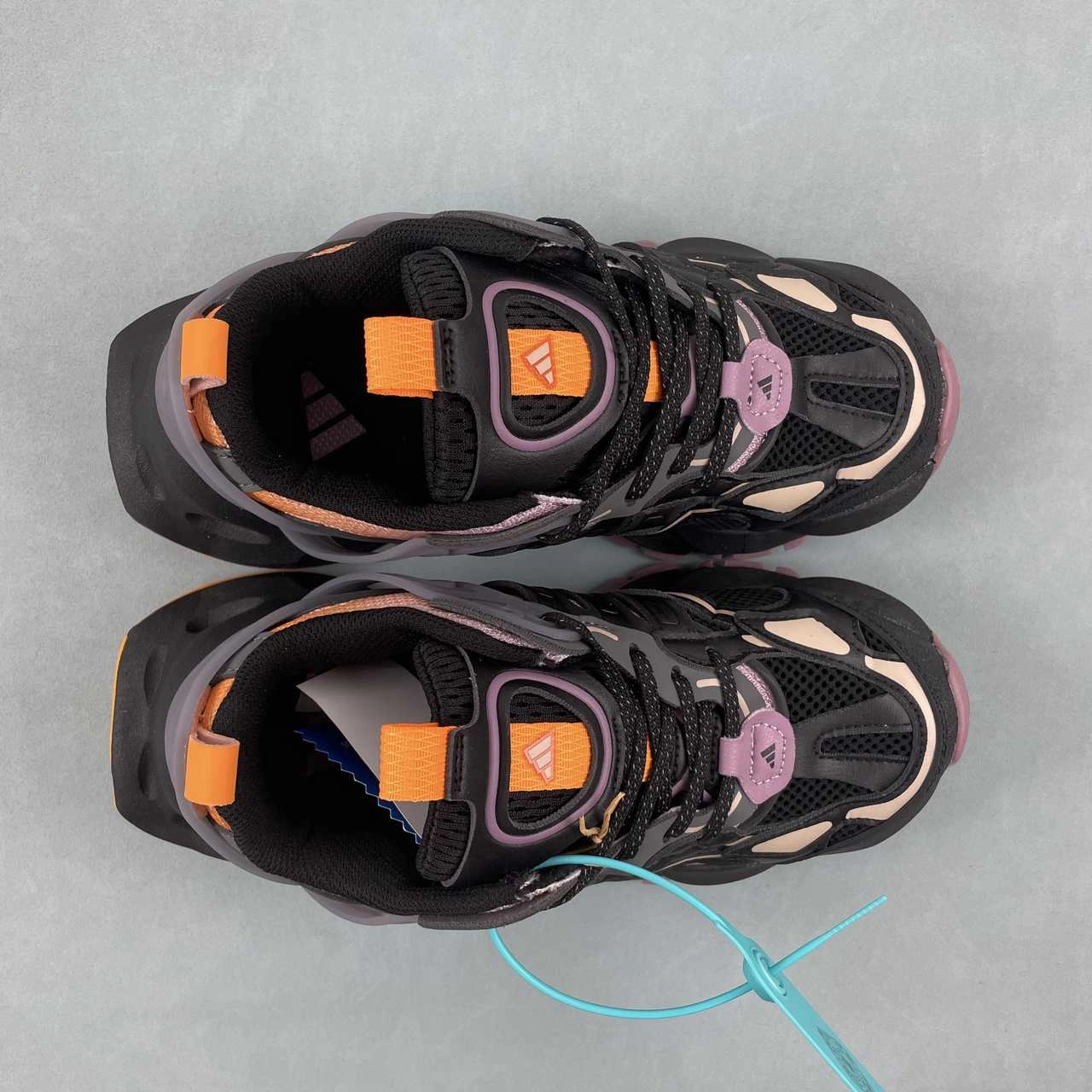 stretch - fit shoes Adidas XLG Runner Deluxe Core Black Pink Orange Grey JP5765