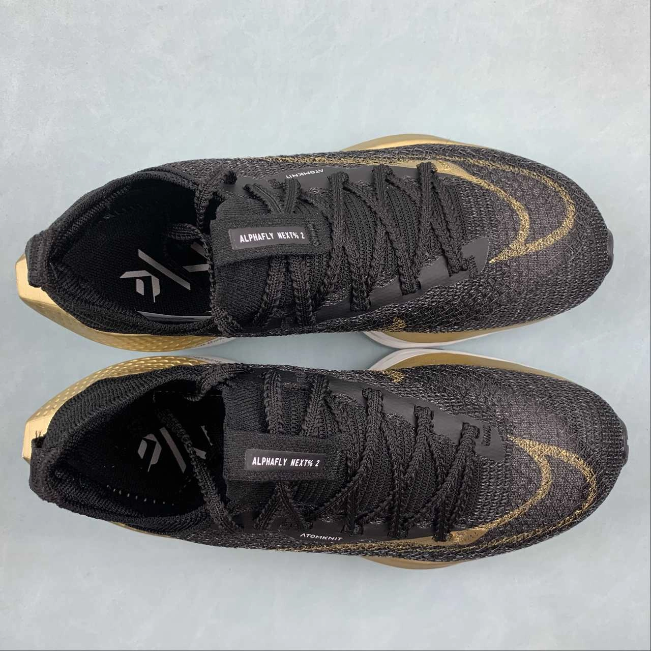 Air Zoom Alphafly Next 2 Black Gold DN3555-001 Neutral design makes them adaptable to any training need Slip On