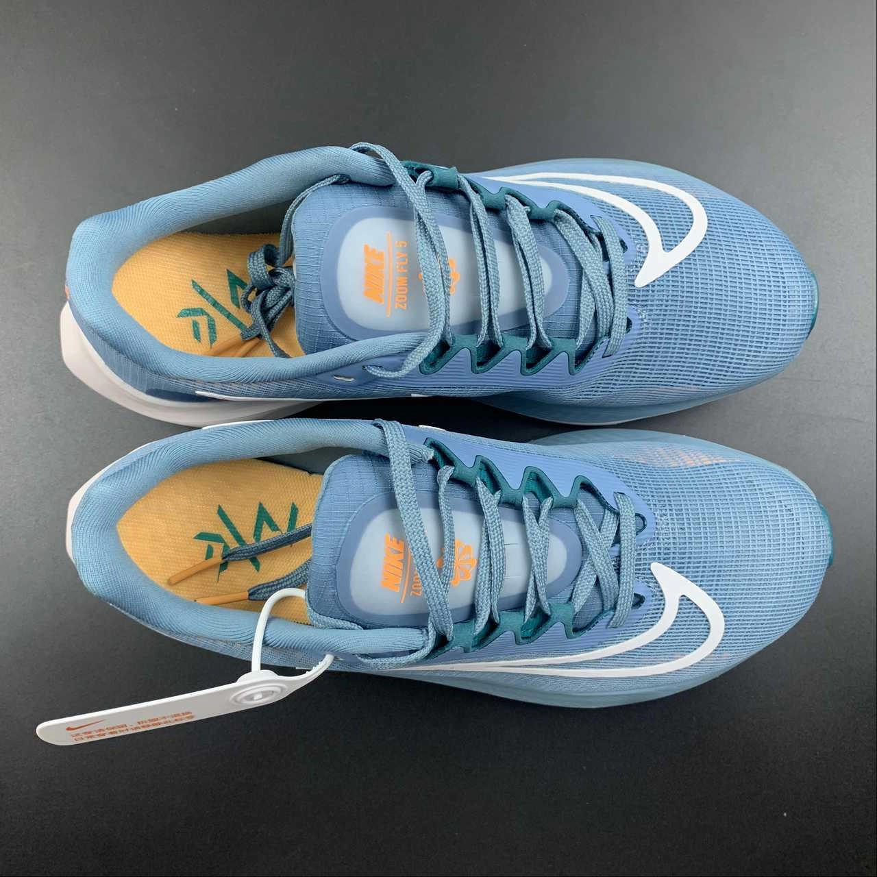 Tough Zoom Fly 5 Cerulean White Bright Spruce DM8968-400