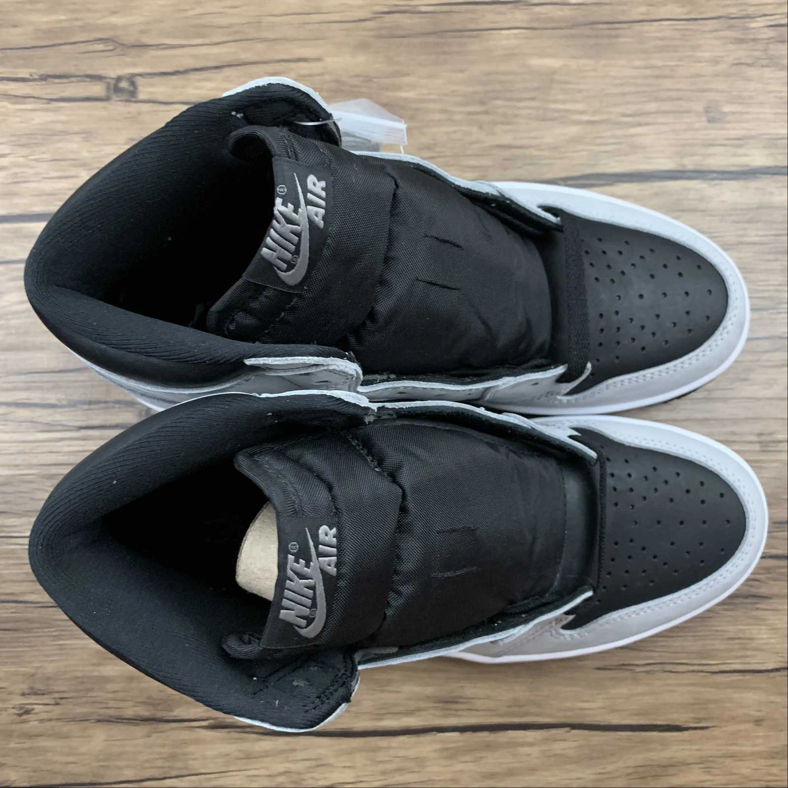 Air Jordan 1 Retro High OG Black Lt Smoke Grey-White (2021) 555088-035 Non Marking Tread Pressure Zone Mapping