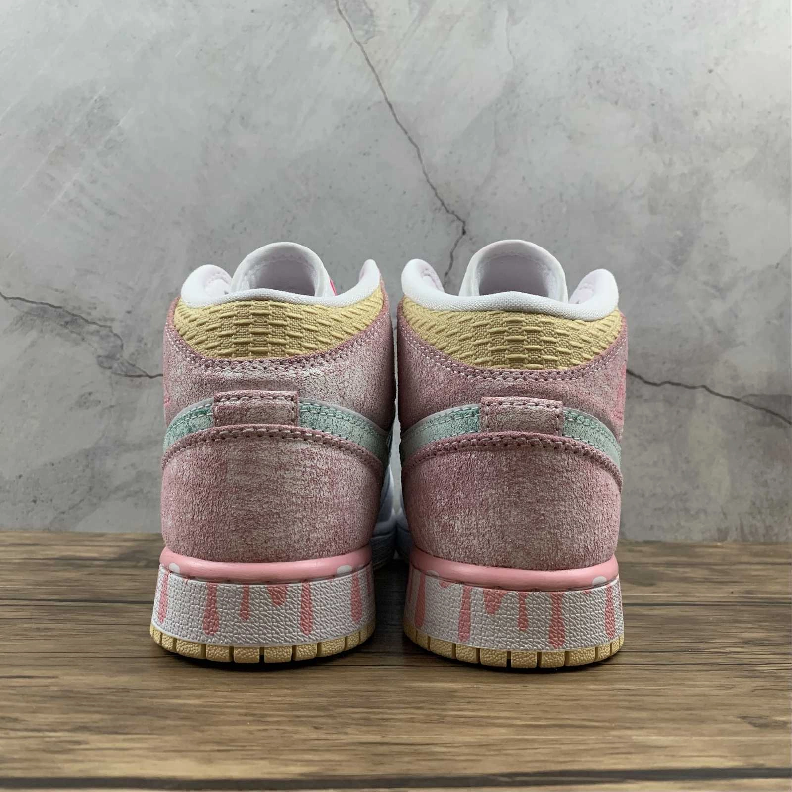 Air Jordan 1 Mid SE Paint Drip DD1666-100 Traction Optimized