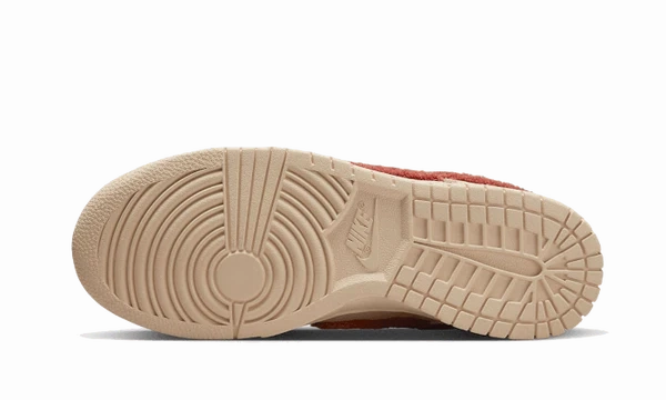 Luxe cushioning Nike Dunk Low Terry Swoosh