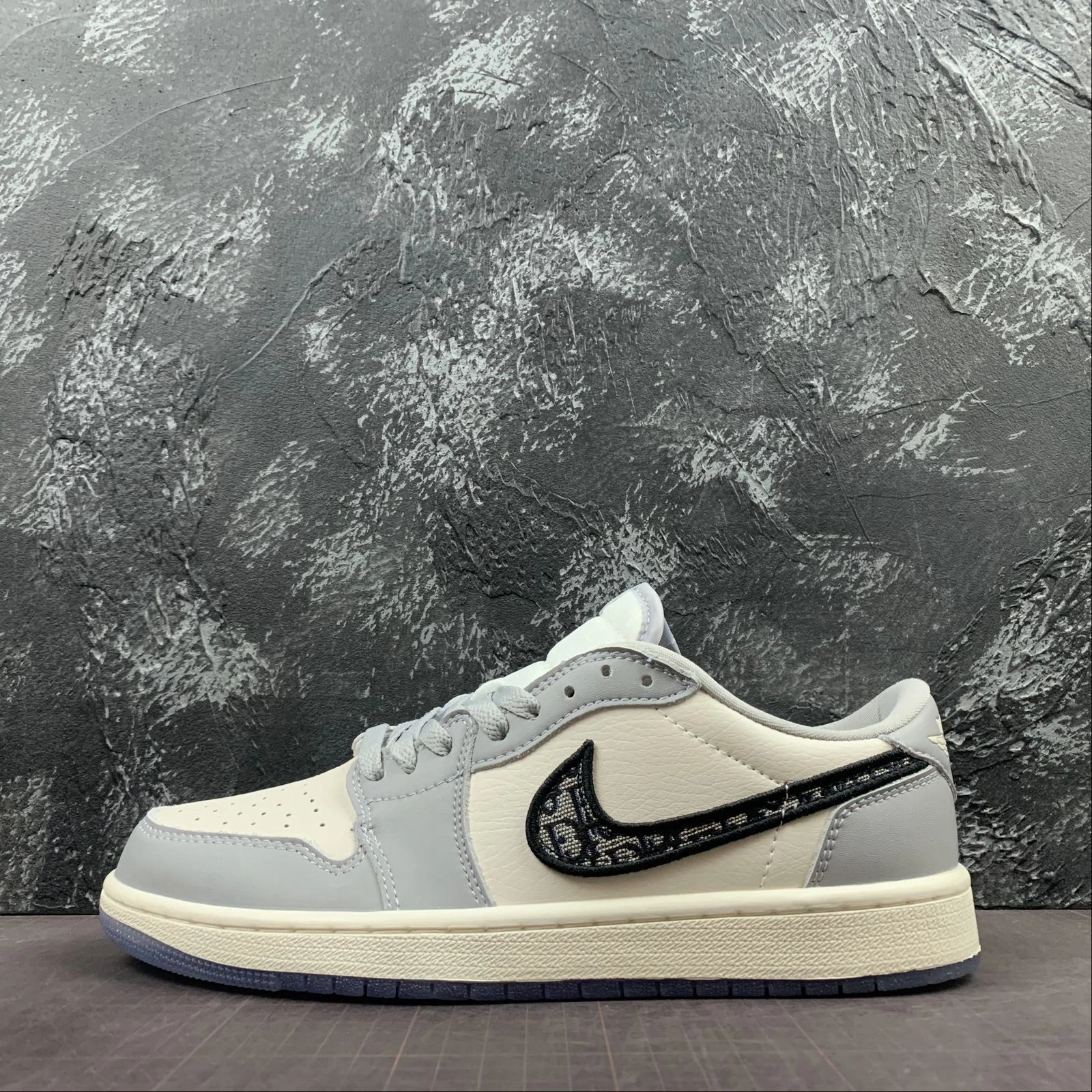 Enhanced Durability Stability Enhancing Structure Air Jordan 1 Retro Low Dior CJ7891 101