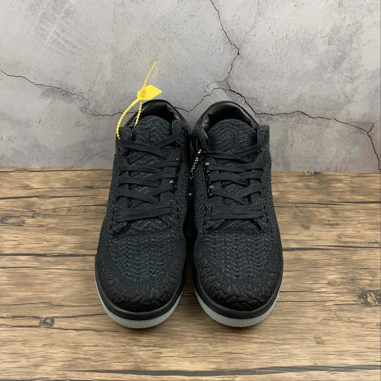 Air Jordan 3 Retro Flyknit Black Black Anthracite AQ1005-001 Park Stroll Chat Walk