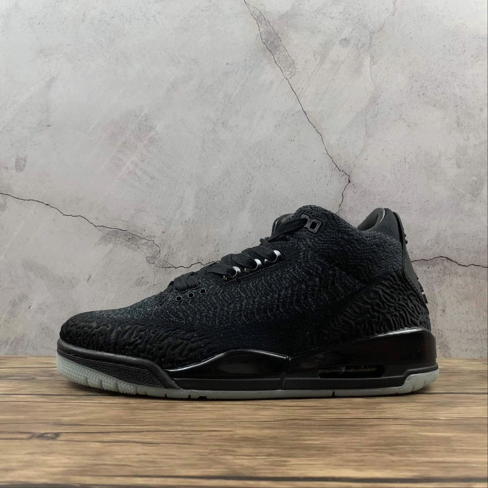 Smooth Walk Air Jordan 3 Retro Flyknit Black Black Anthracite AQ1005-001