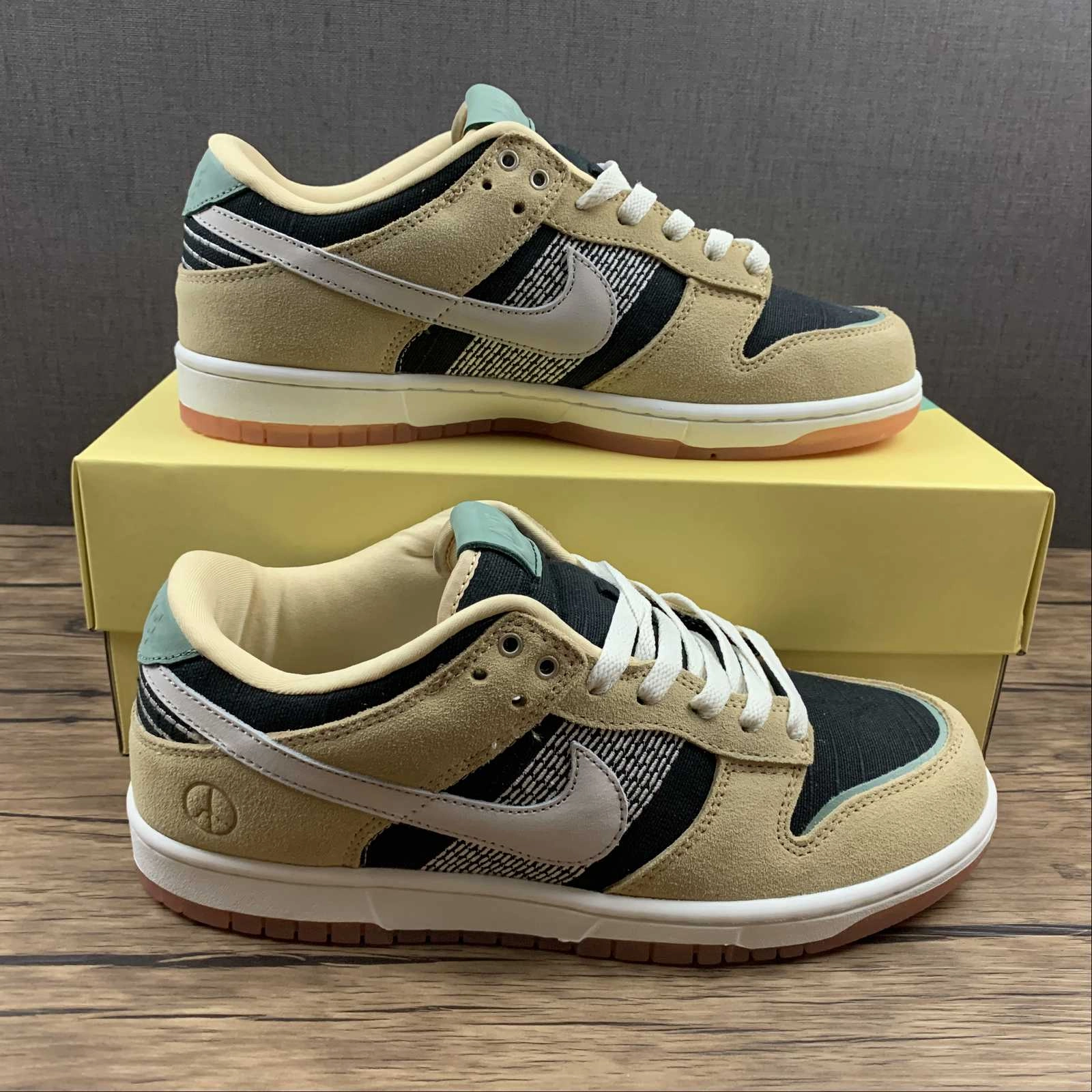 Breathable Airflow Channels SB Dunk Low Rooted in Peace Black Tan Jade DJ4671-294