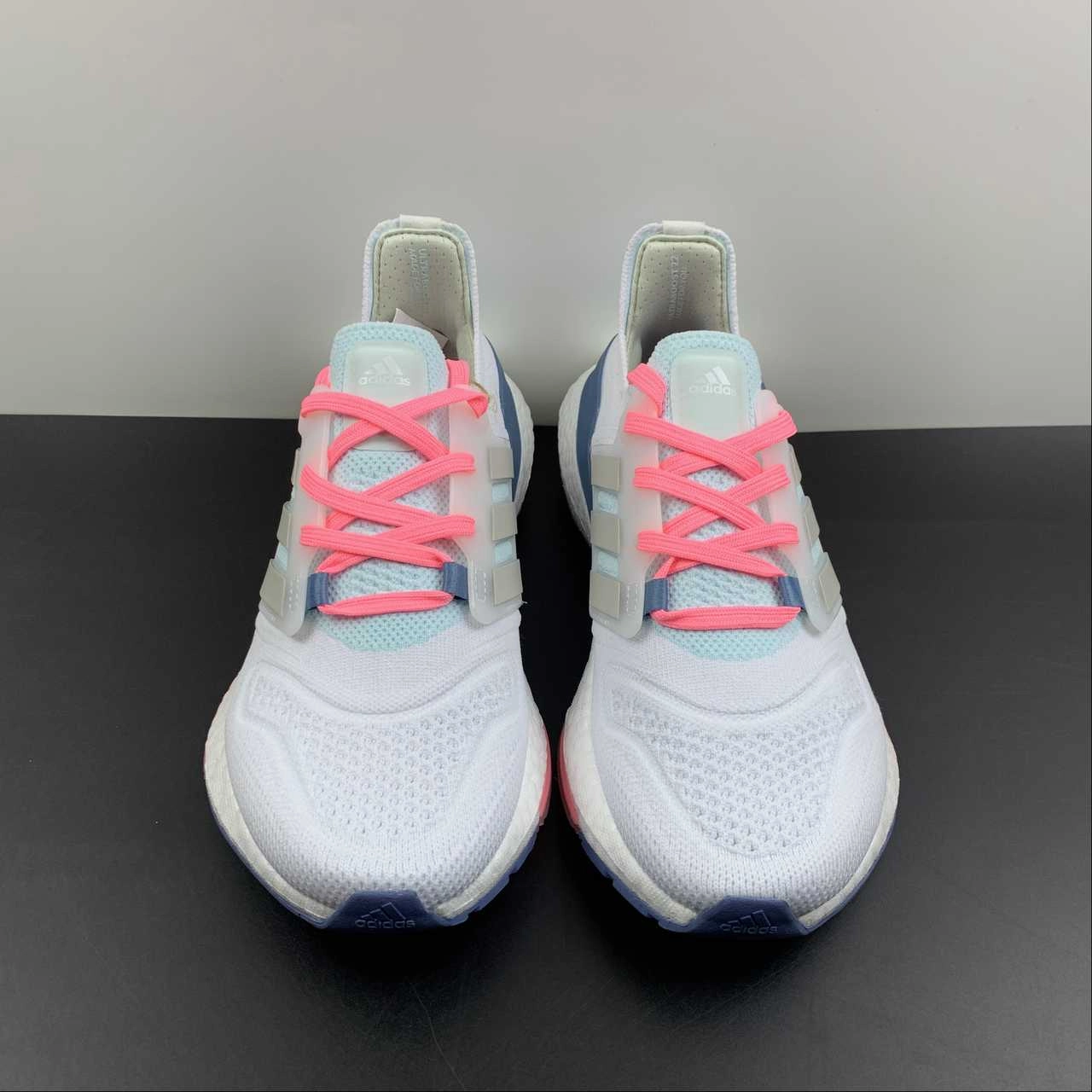 Adidas UltraBoost 22 White Dark Blue GX5929 Streamlined grip