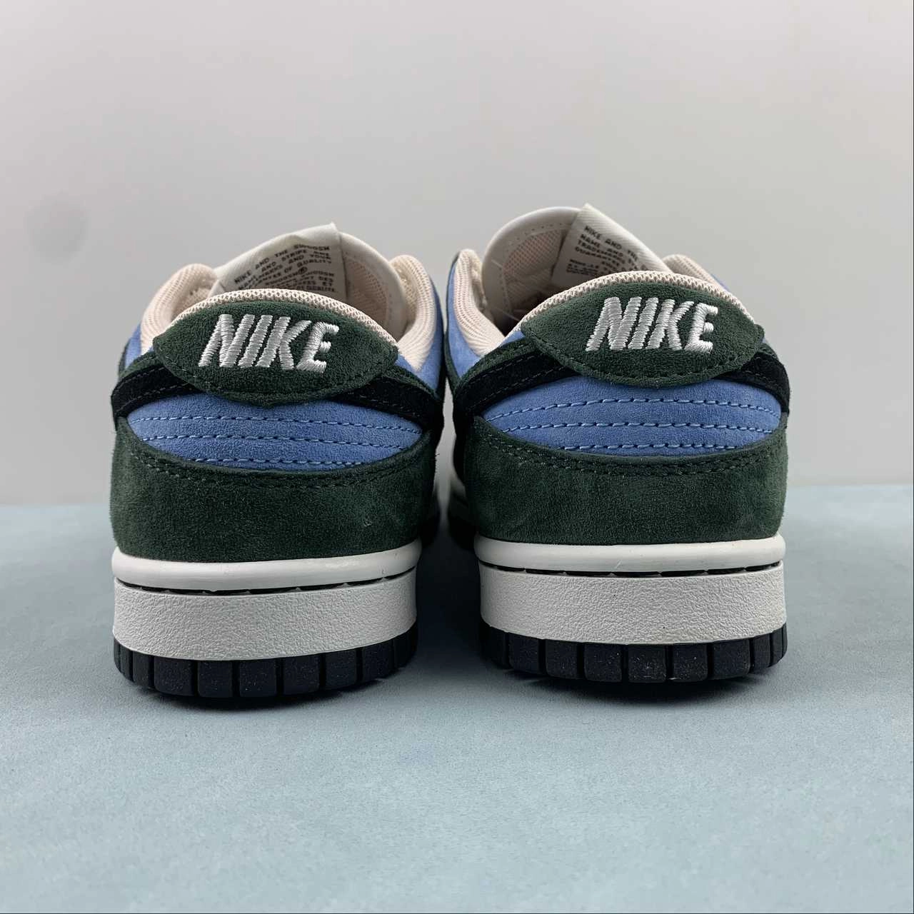 Bold Design Otomo Katsuhiro x SB Dunk Low Steamboy OST Dark Green Blue Black CT2552-897