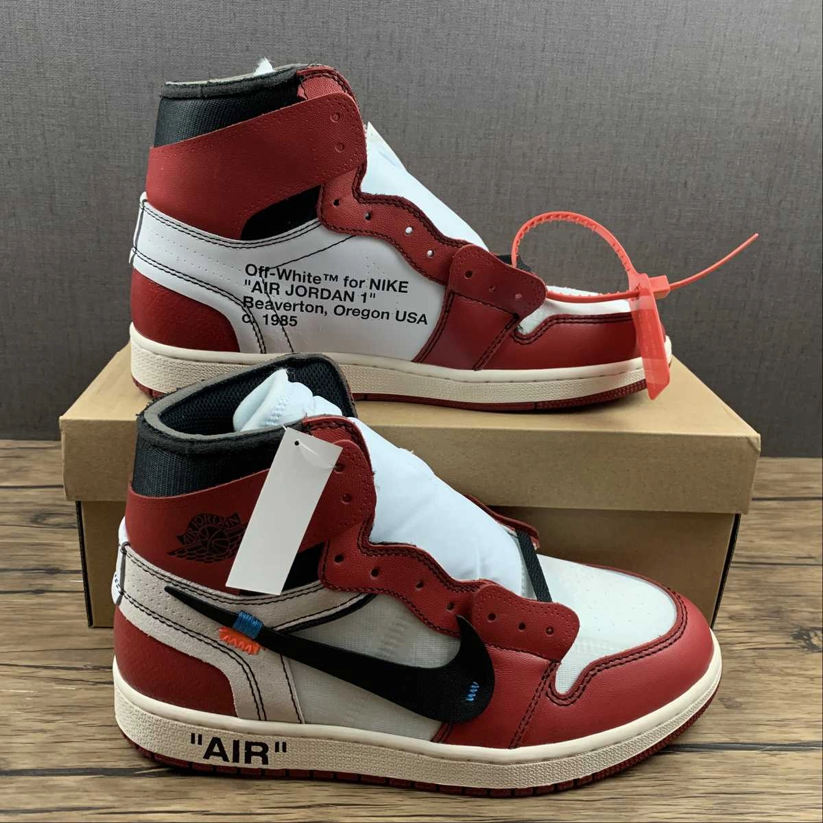 Motion Grip Non Marking Air Jordan 1 x Off-White White Black-Varsity Red AA3834-101
