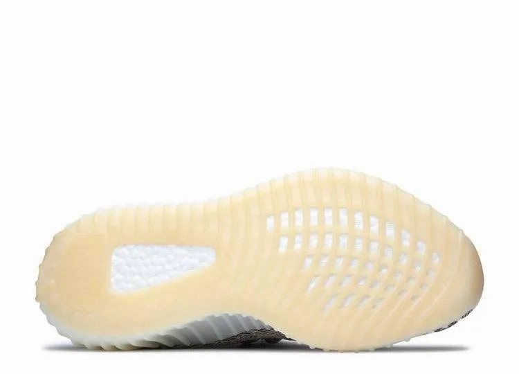 Yeezy 350 V2 Zyon Simple Line Subtle colors